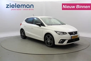Hoofdafbeelding SEAT Ibiza SEAT Ibiza 1.0 TSI FR Business Intense - Carplay, Camera, Half Leer, Stoelverw.