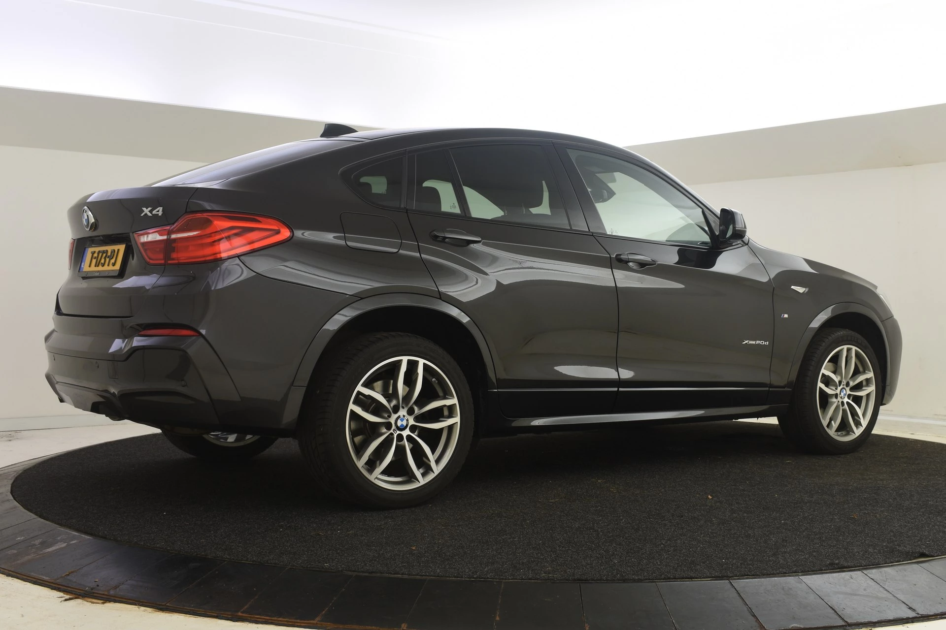 Hoofdafbeelding BMW X4