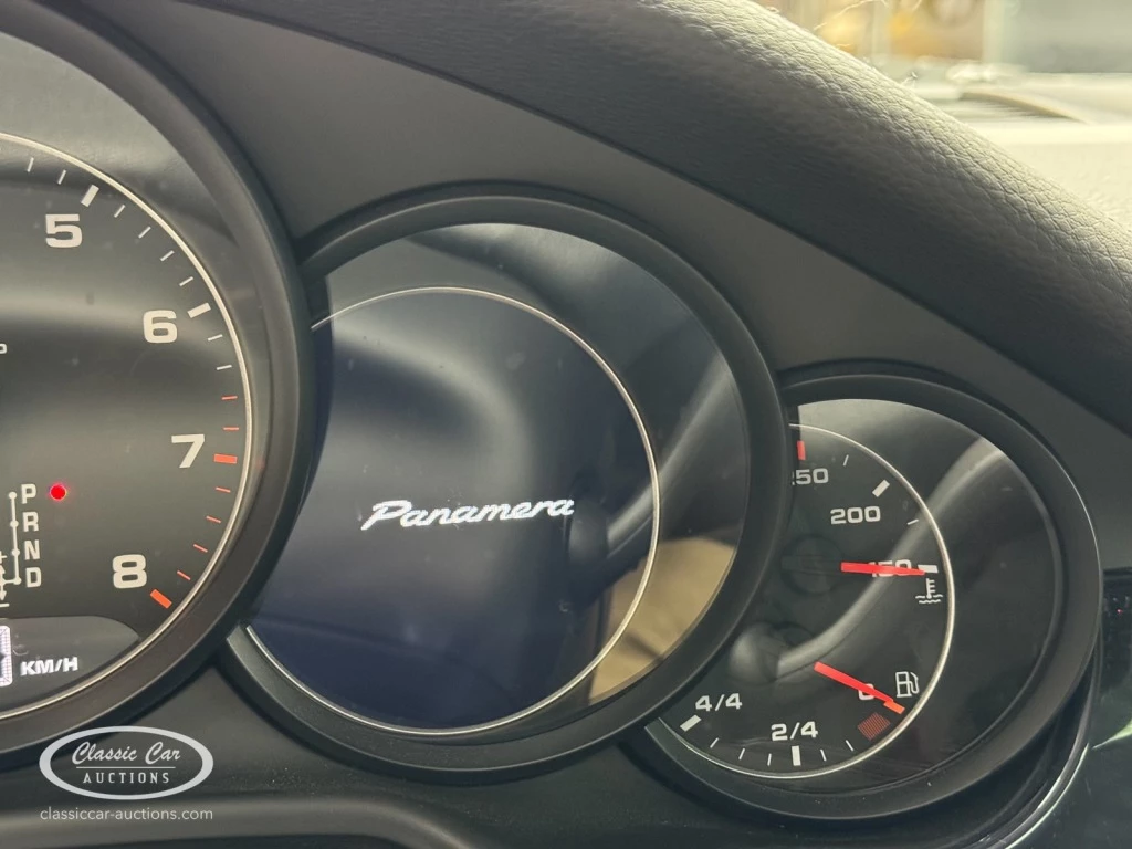 Hoofdafbeelding Porsche Panamera