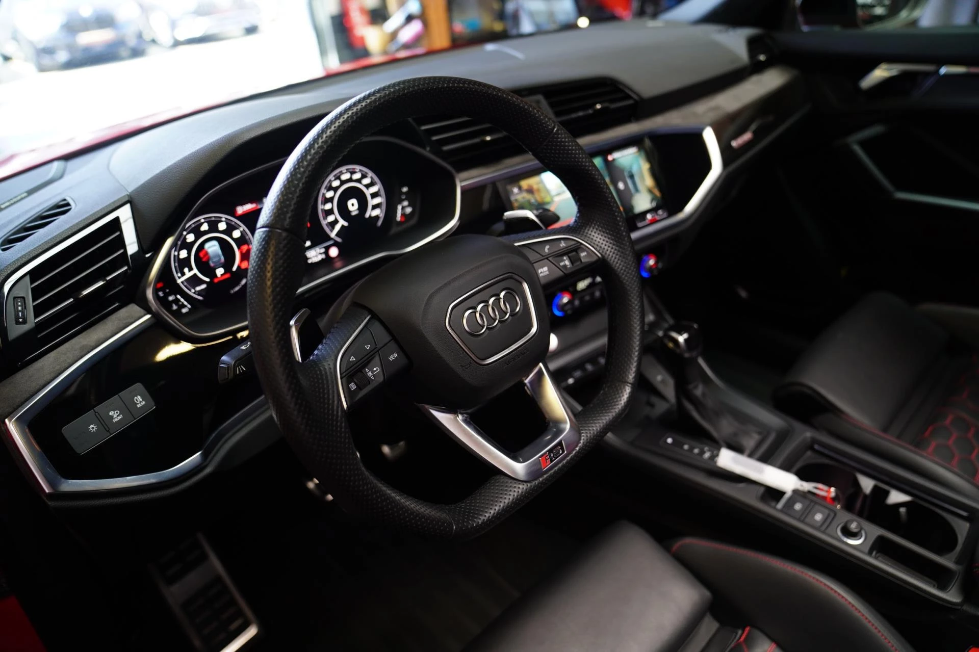 Hoofdafbeelding Audi RSQ3
