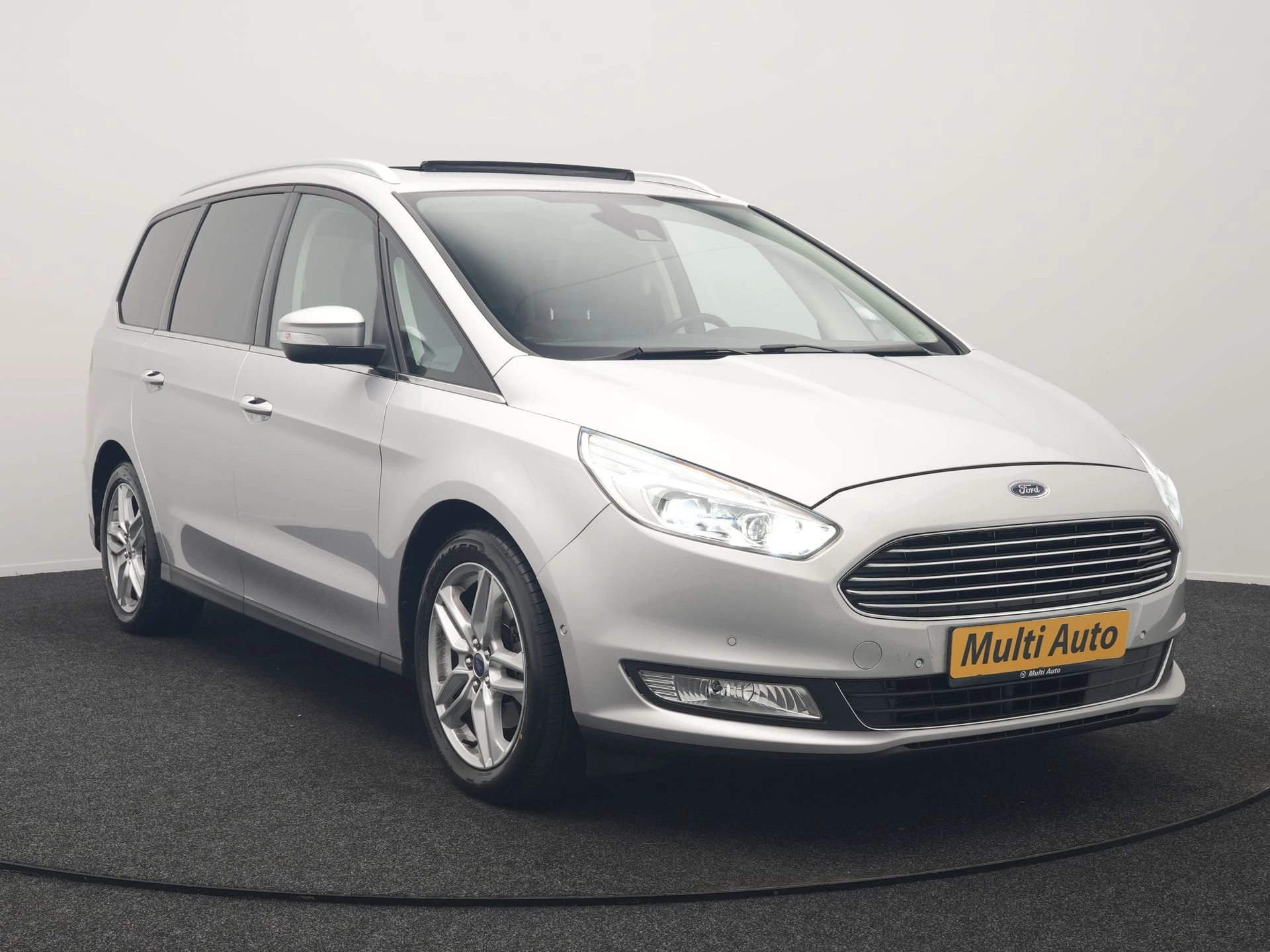 Hoofdafbeelding Ford Galaxy