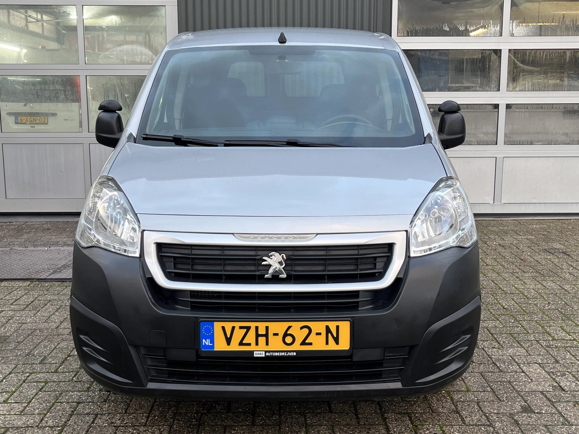 Hoofdafbeelding Peugeot Partner