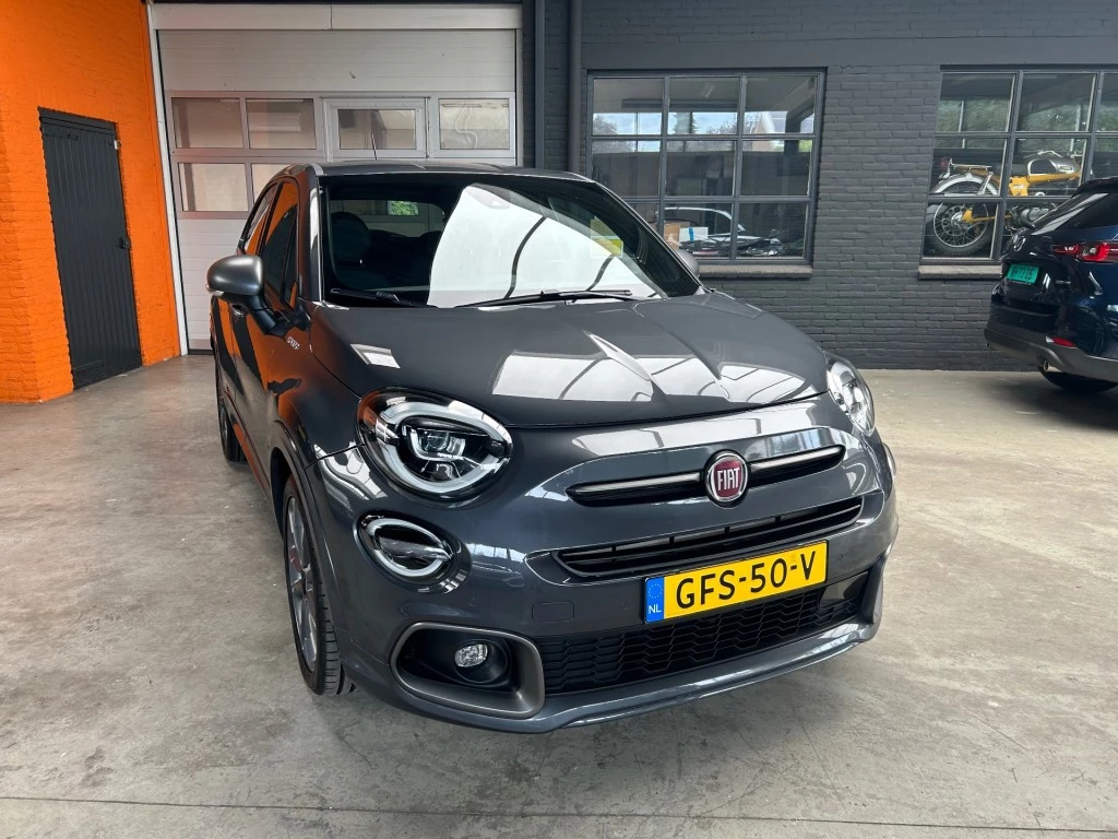 Hoofdafbeelding Fiat 500X