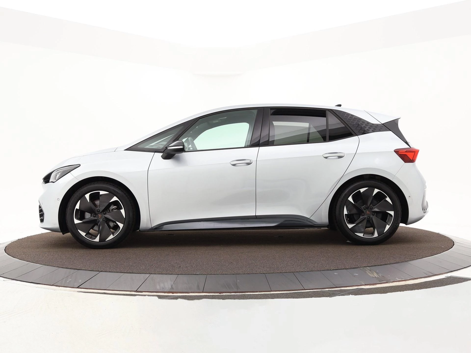 Hoofdafbeelding CUPRA Born