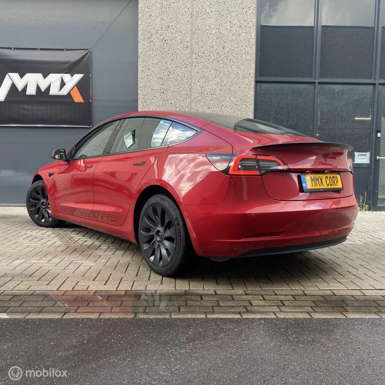 Hoofdafbeelding Tesla Model 3