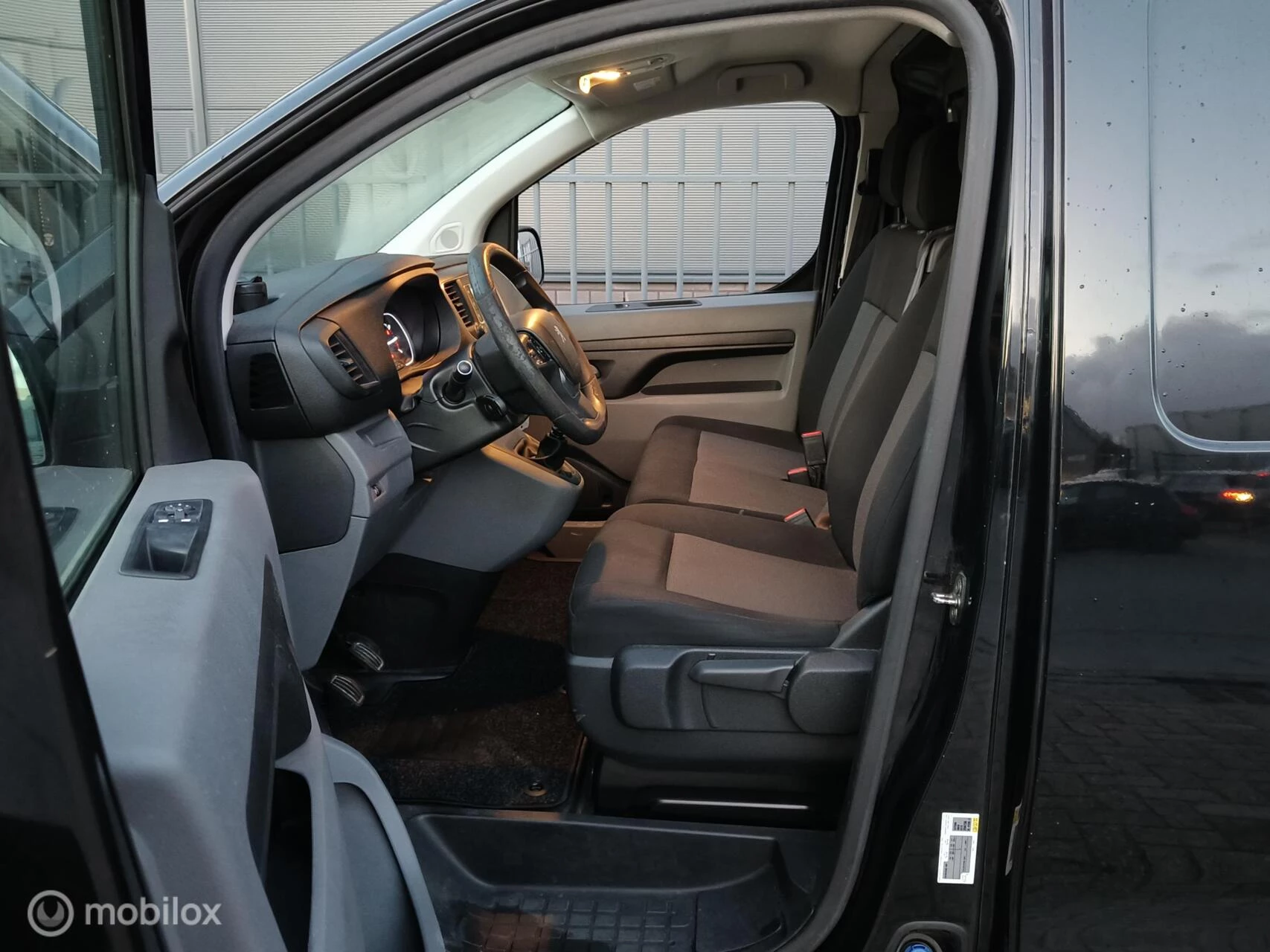 Hoofdafbeelding Peugeot Expert