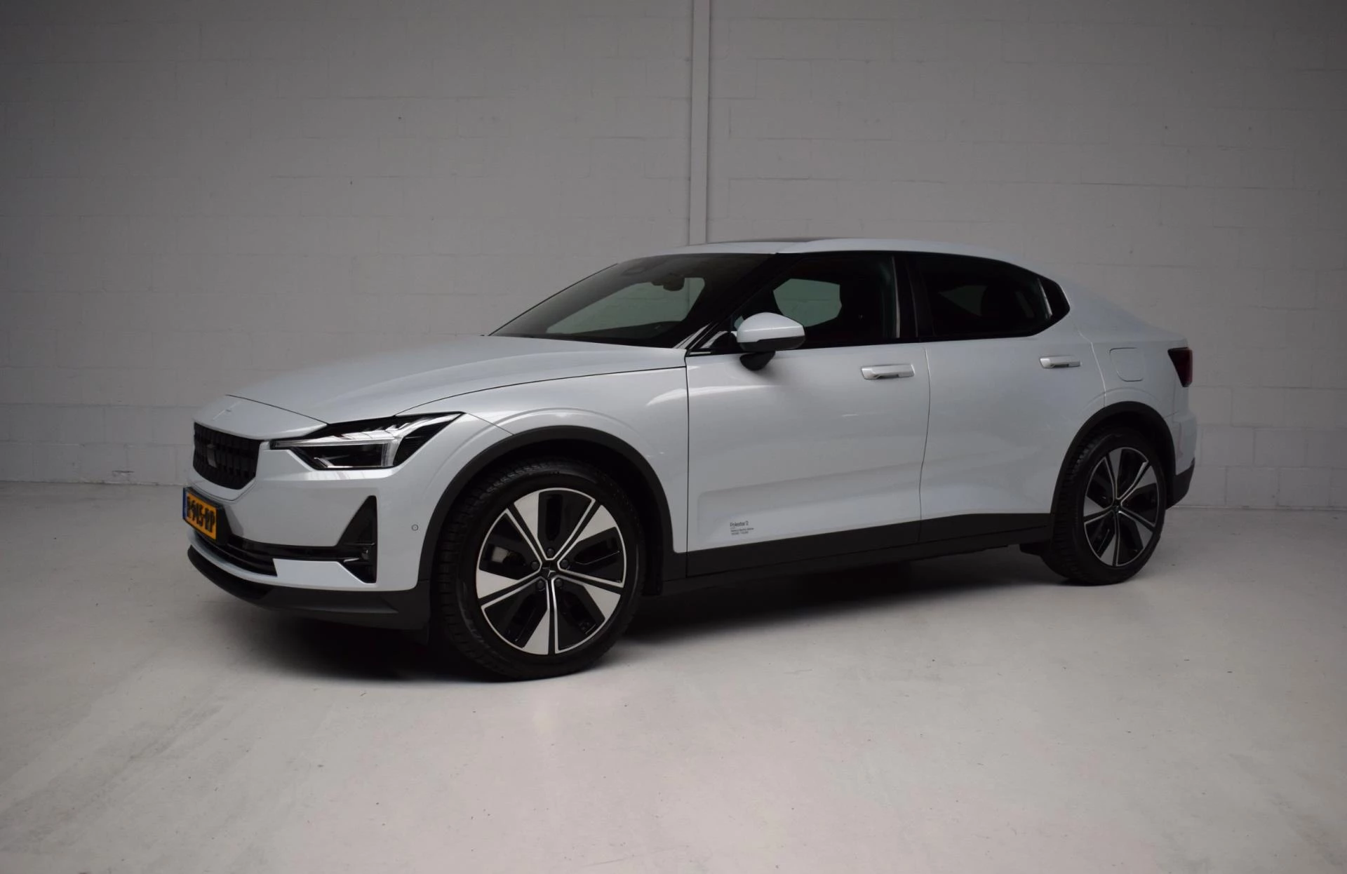 Hoofdafbeelding Polestar 2