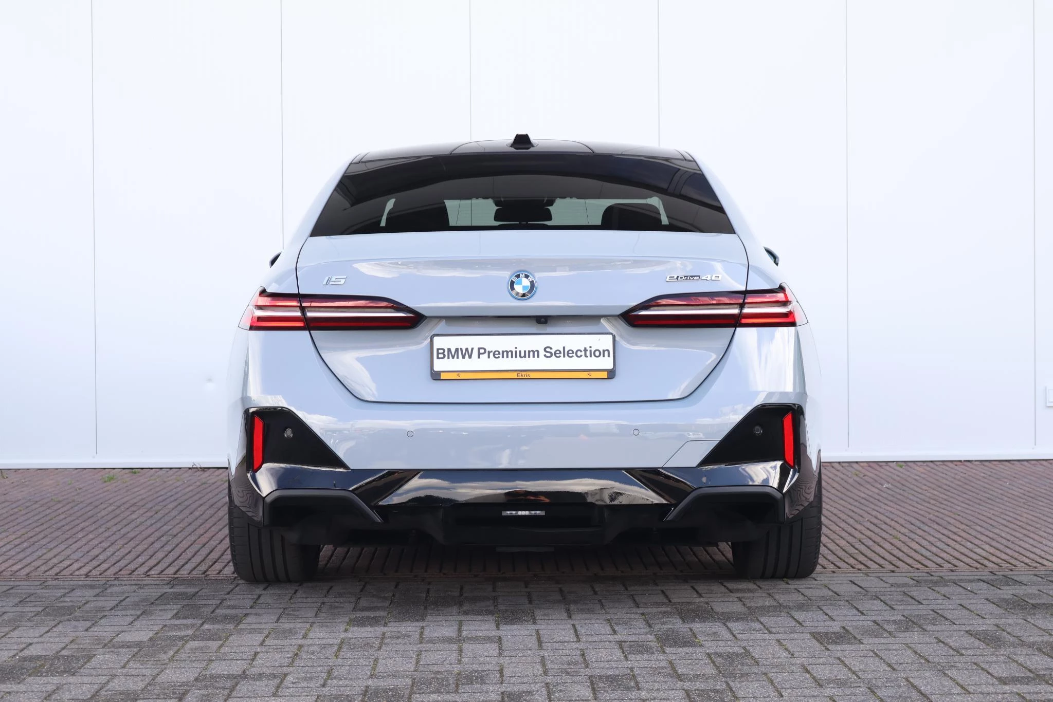 Hoofdafbeelding BMW i5