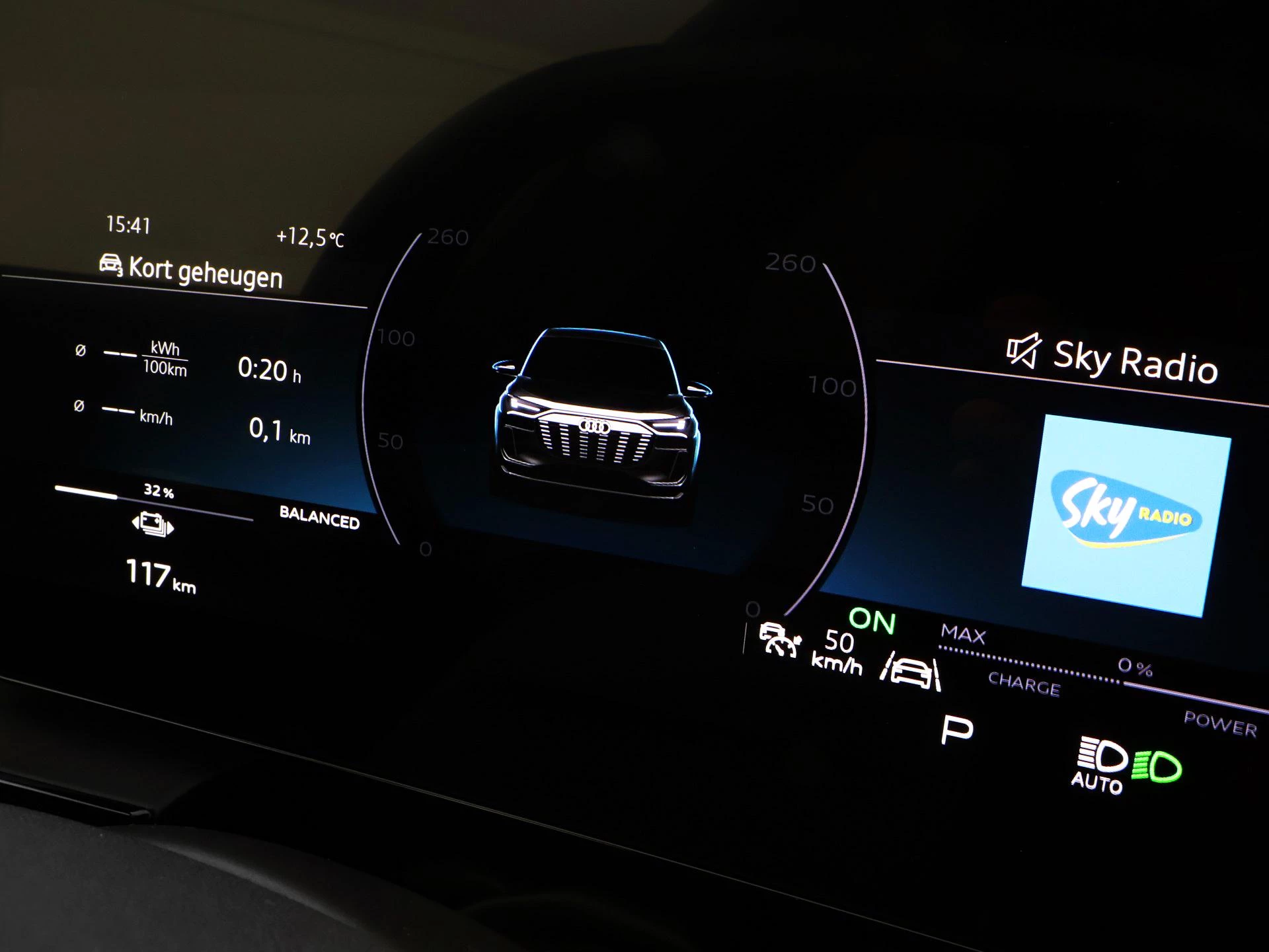 Hoofdafbeelding Audi Q6 e-tron