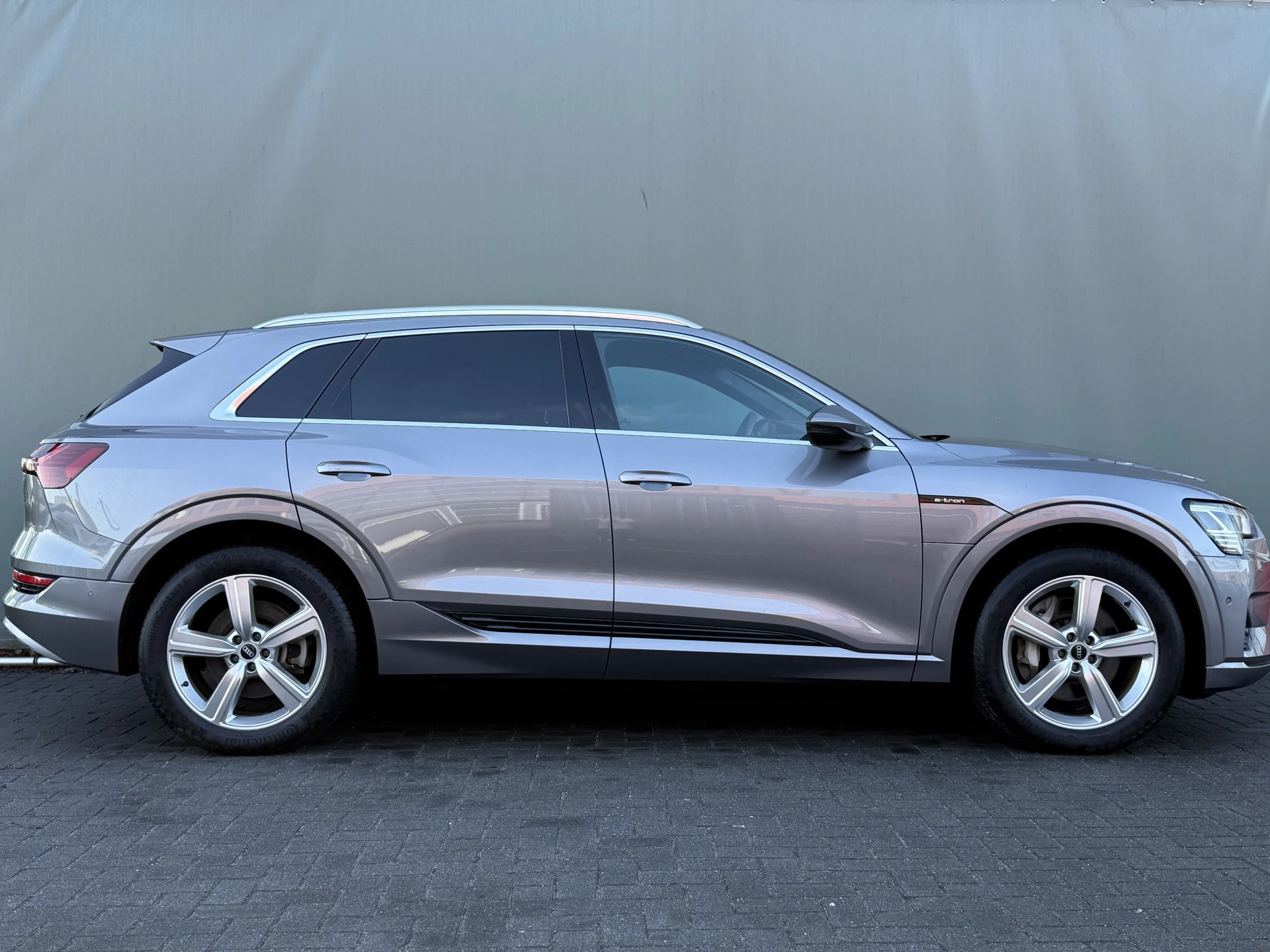 Hoofdafbeelding Audi e-tron