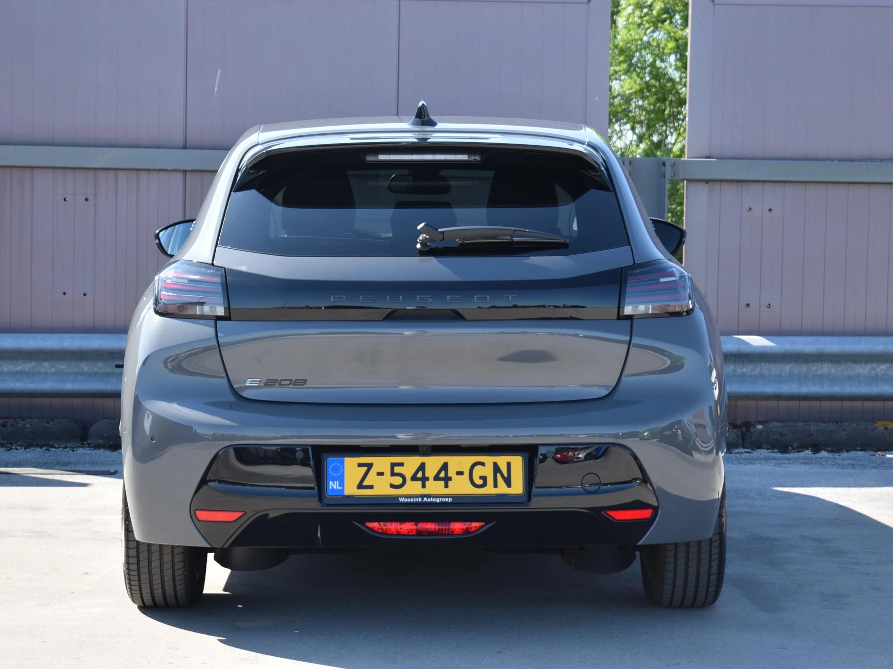 Hoofdafbeelding Peugeot e-208