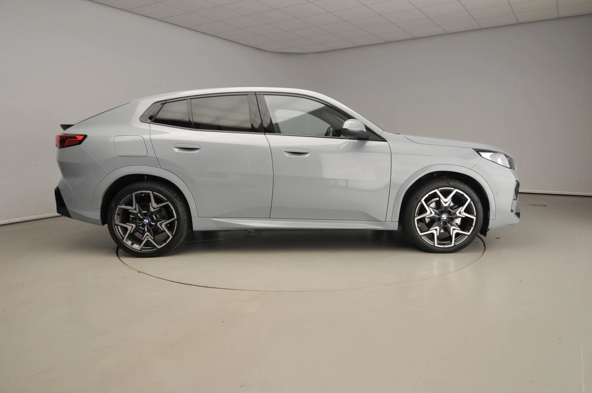 Hoofdafbeelding BMW iX2