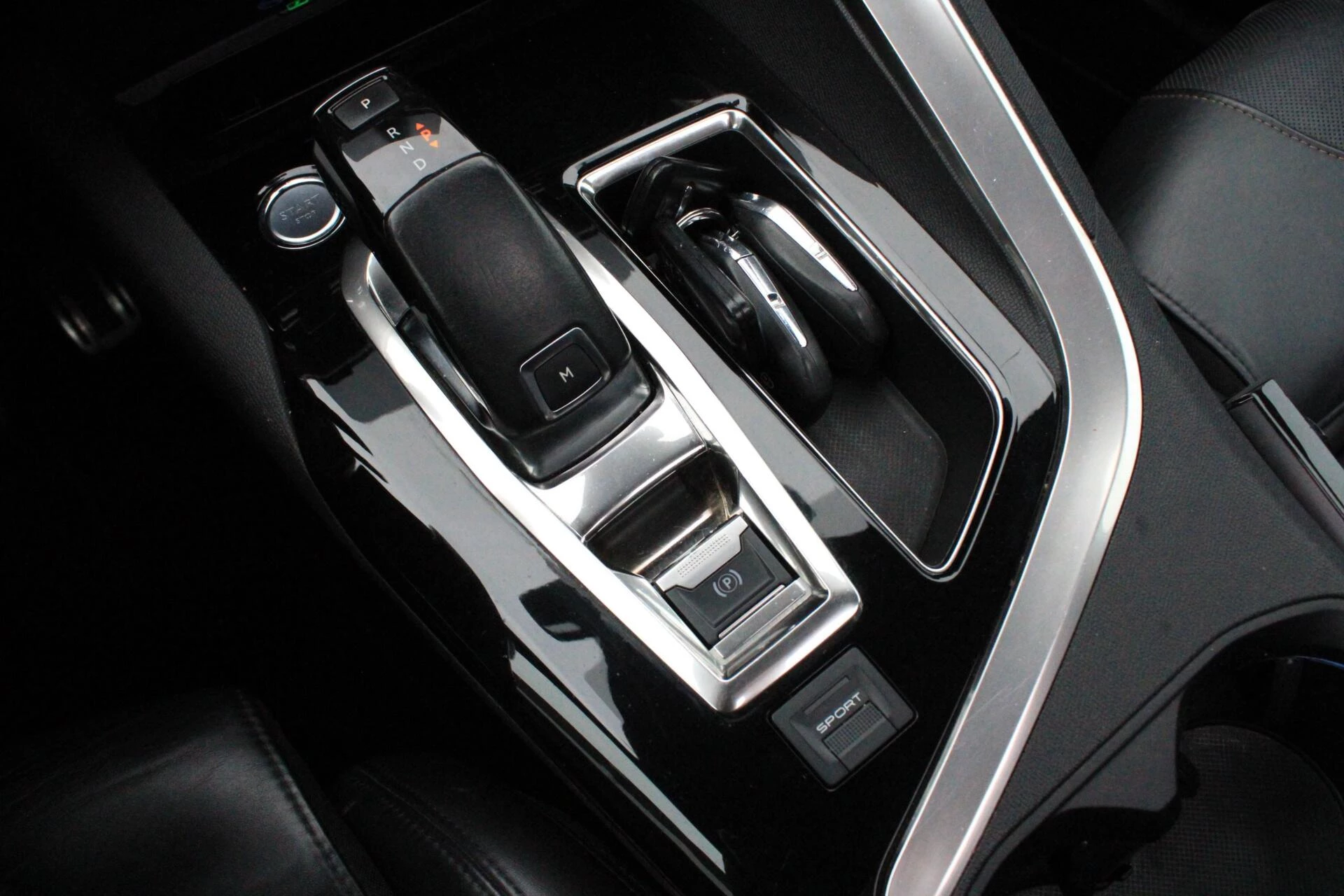 Hoofdafbeelding Peugeot 5008