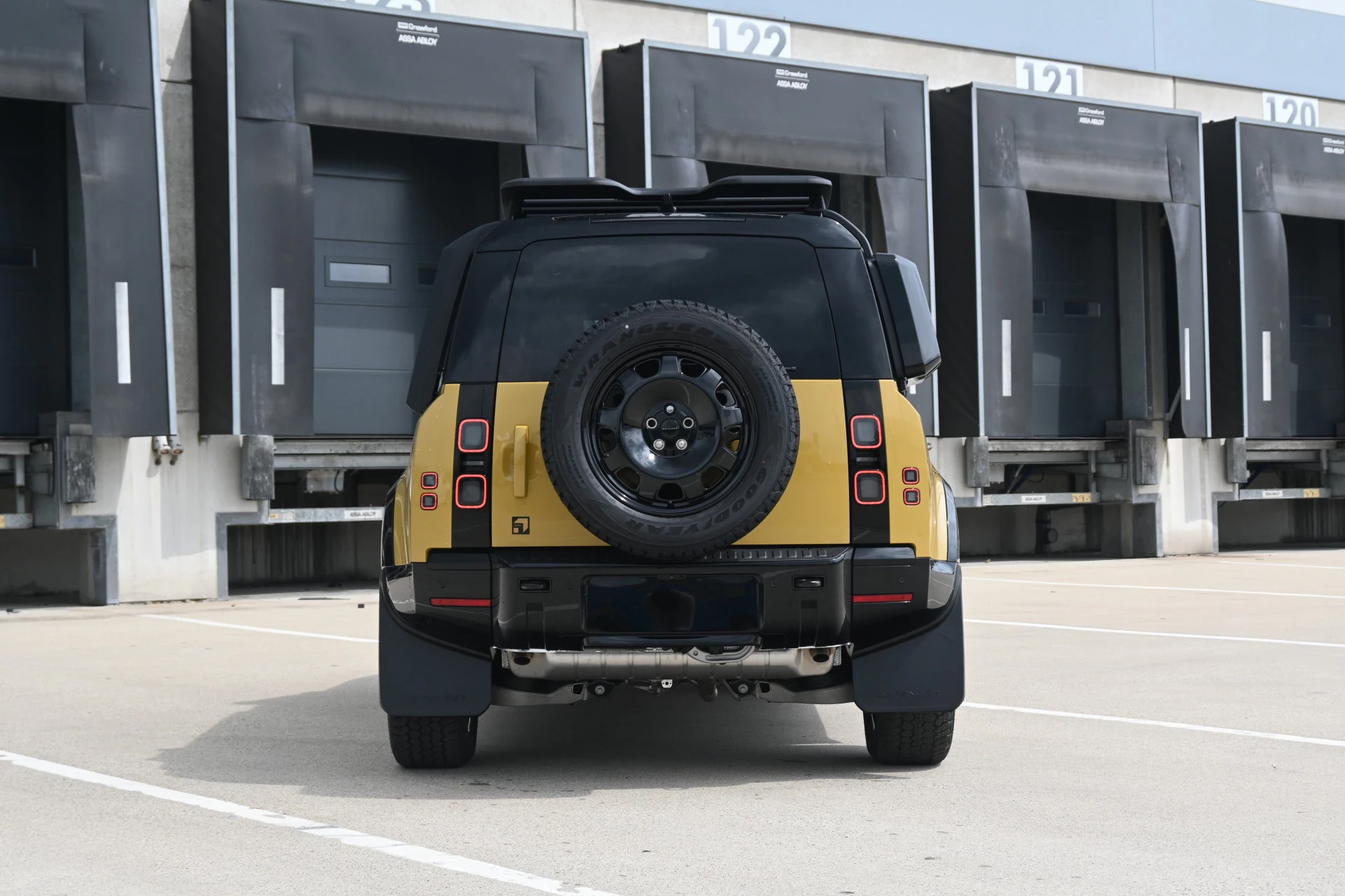 Hoofdafbeelding Land Rover Defender