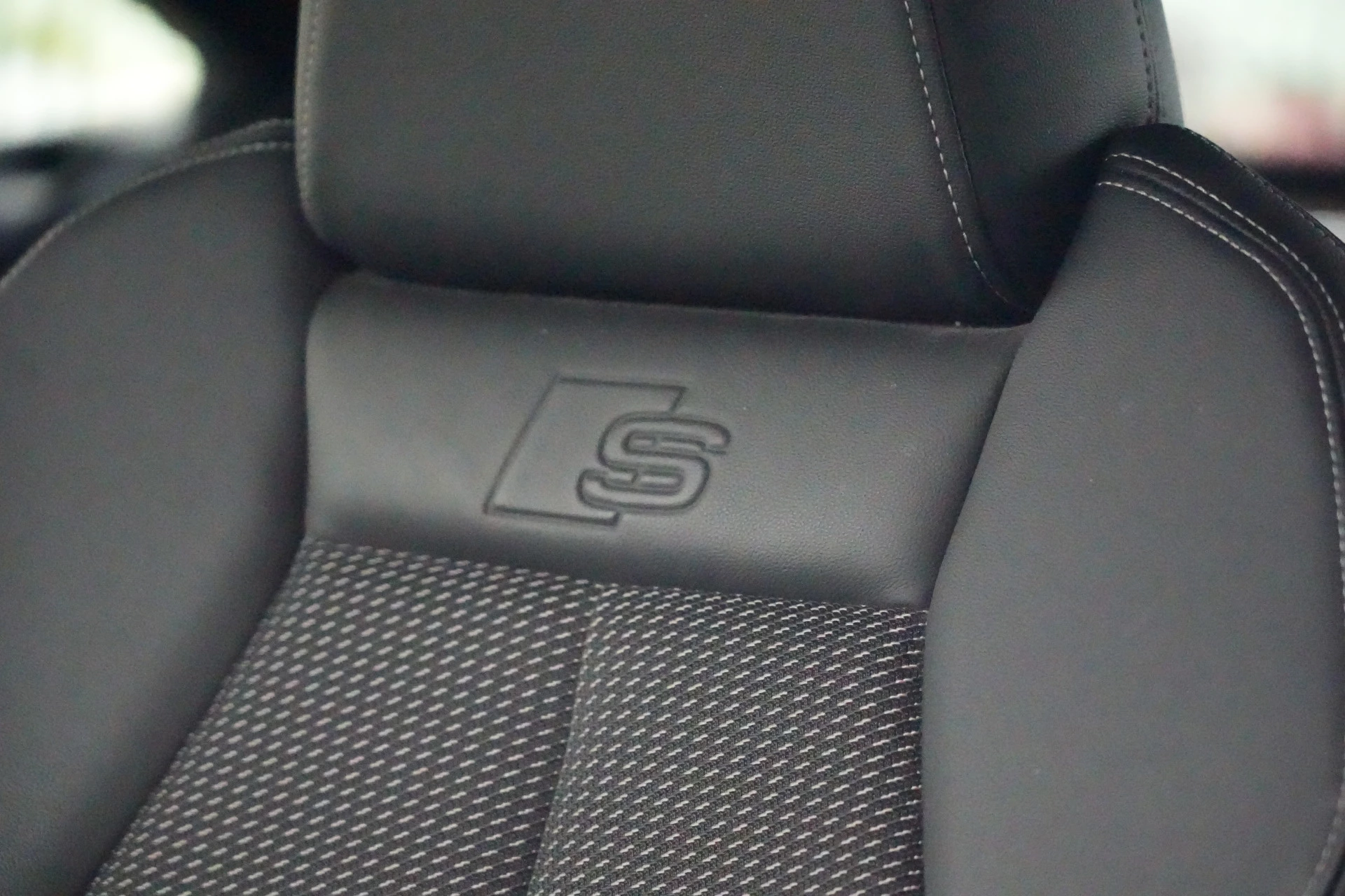 Hoofdafbeelding Audi Q4 Sportback e-tron