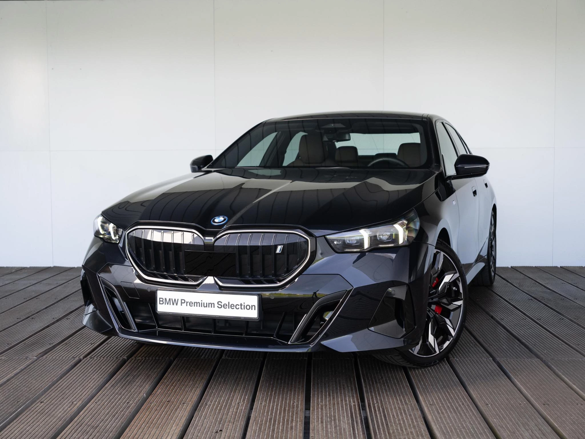 Hoofdafbeelding BMW i5