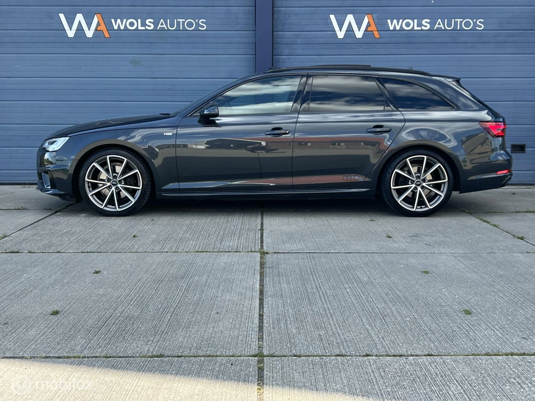 Hoofdafbeelding Audi A4