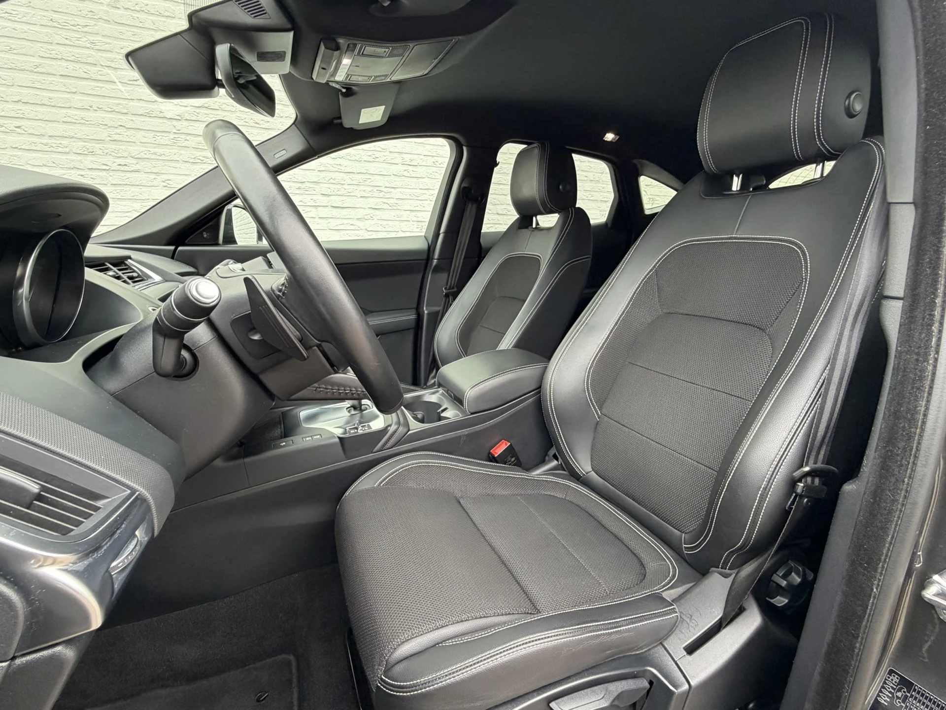 Hoofdafbeelding Jaguar E-PACE