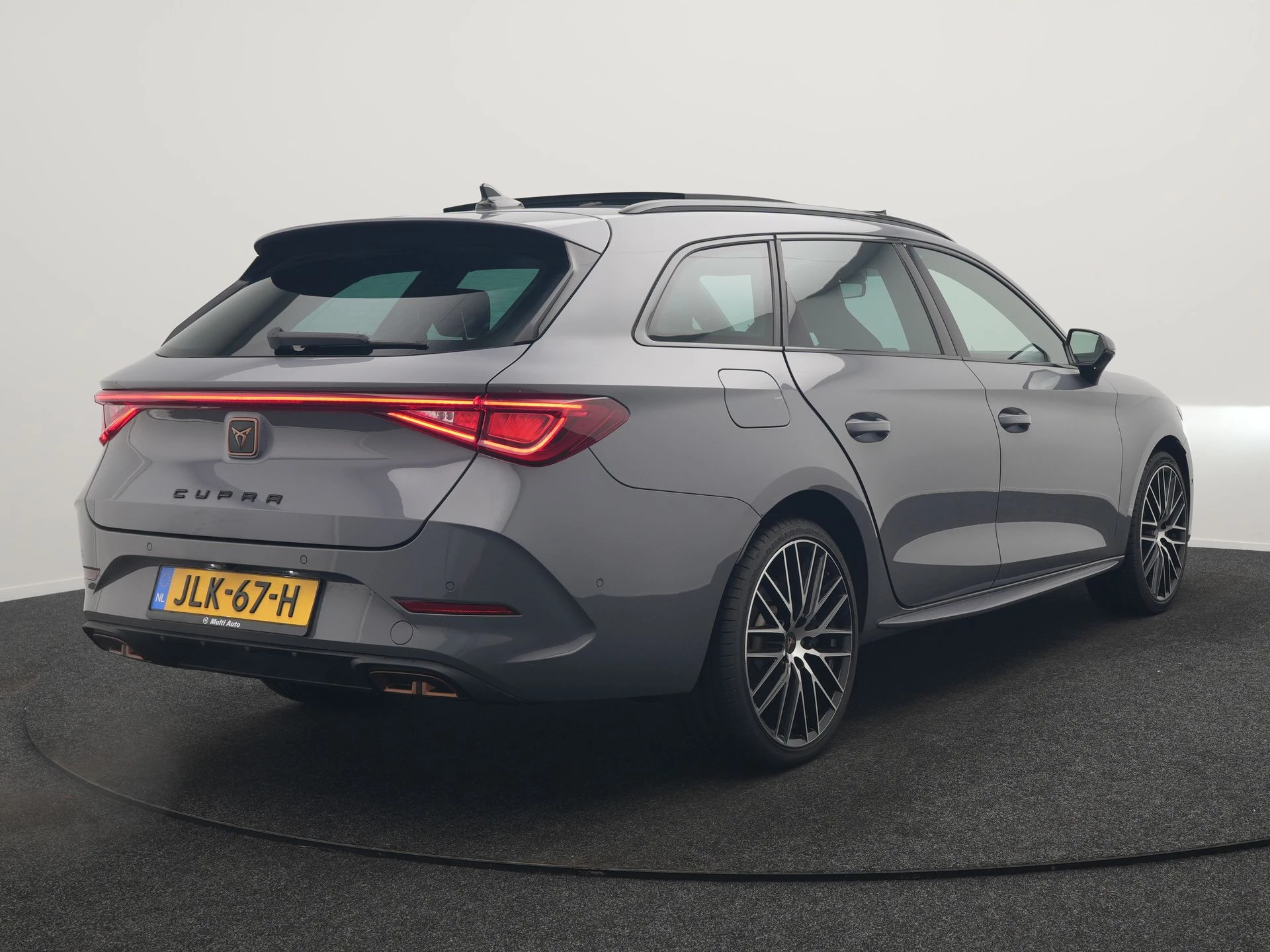 Hoofdafbeelding CUPRA Leon