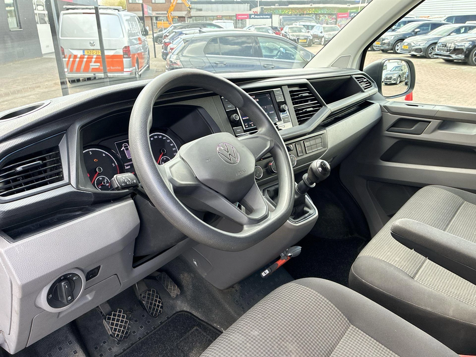 Hoofdafbeelding Volkswagen Transporter