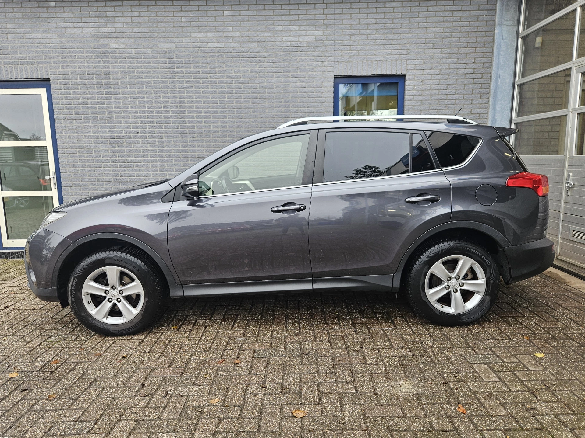 Hoofdafbeelding Toyota RAV4