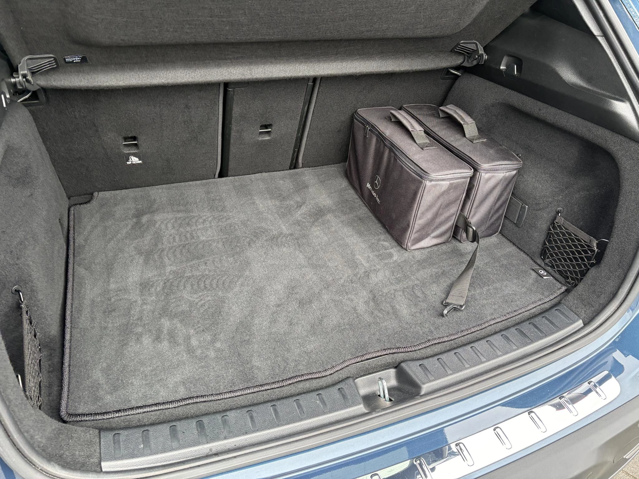 Hoofdafbeelding Mercedes-Benz EQA