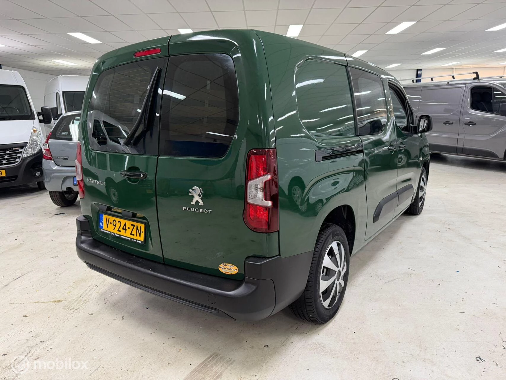 Hoofdafbeelding Peugeot Partner