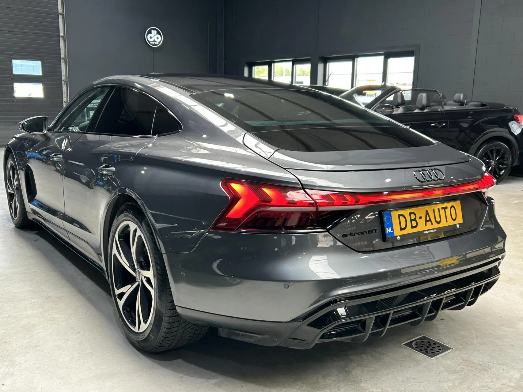 Hoofdafbeelding Audi e-tron GT