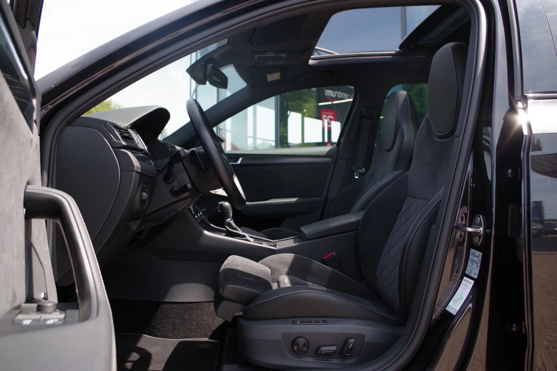 Hoofdafbeelding Škoda Superb