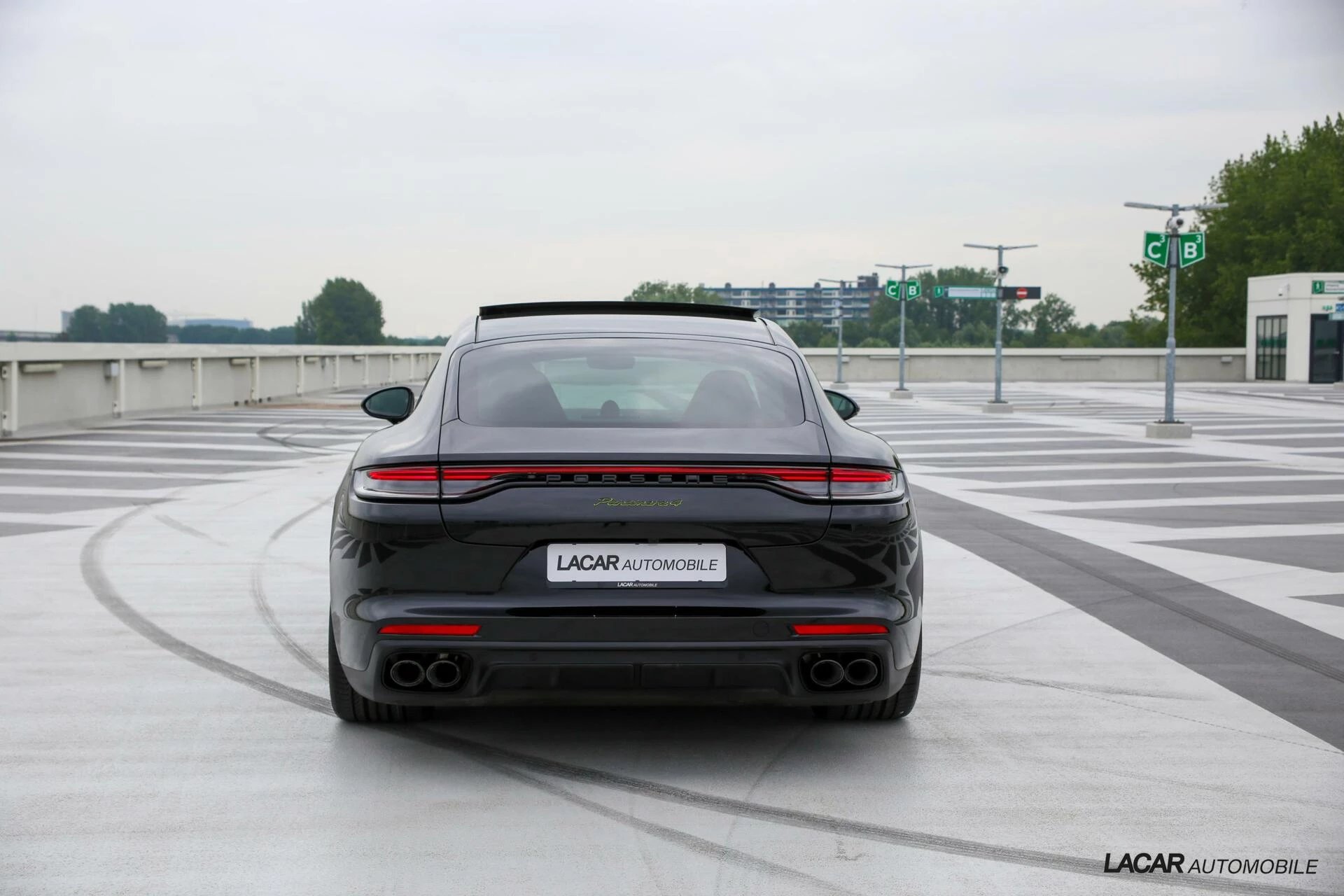 Hoofdafbeelding Porsche Panamera