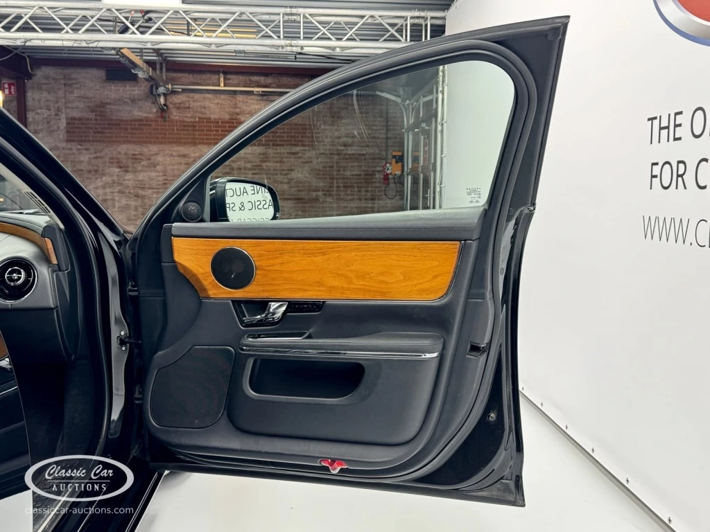 Hoofdafbeelding Jaguar XJ