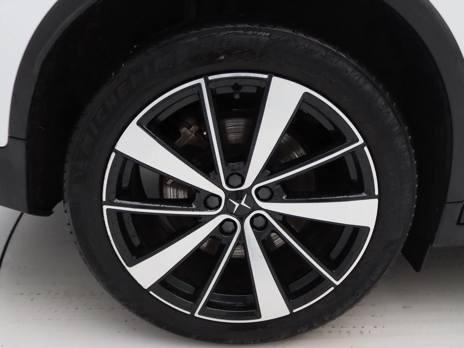 Hoofdafbeelding Polestar 2