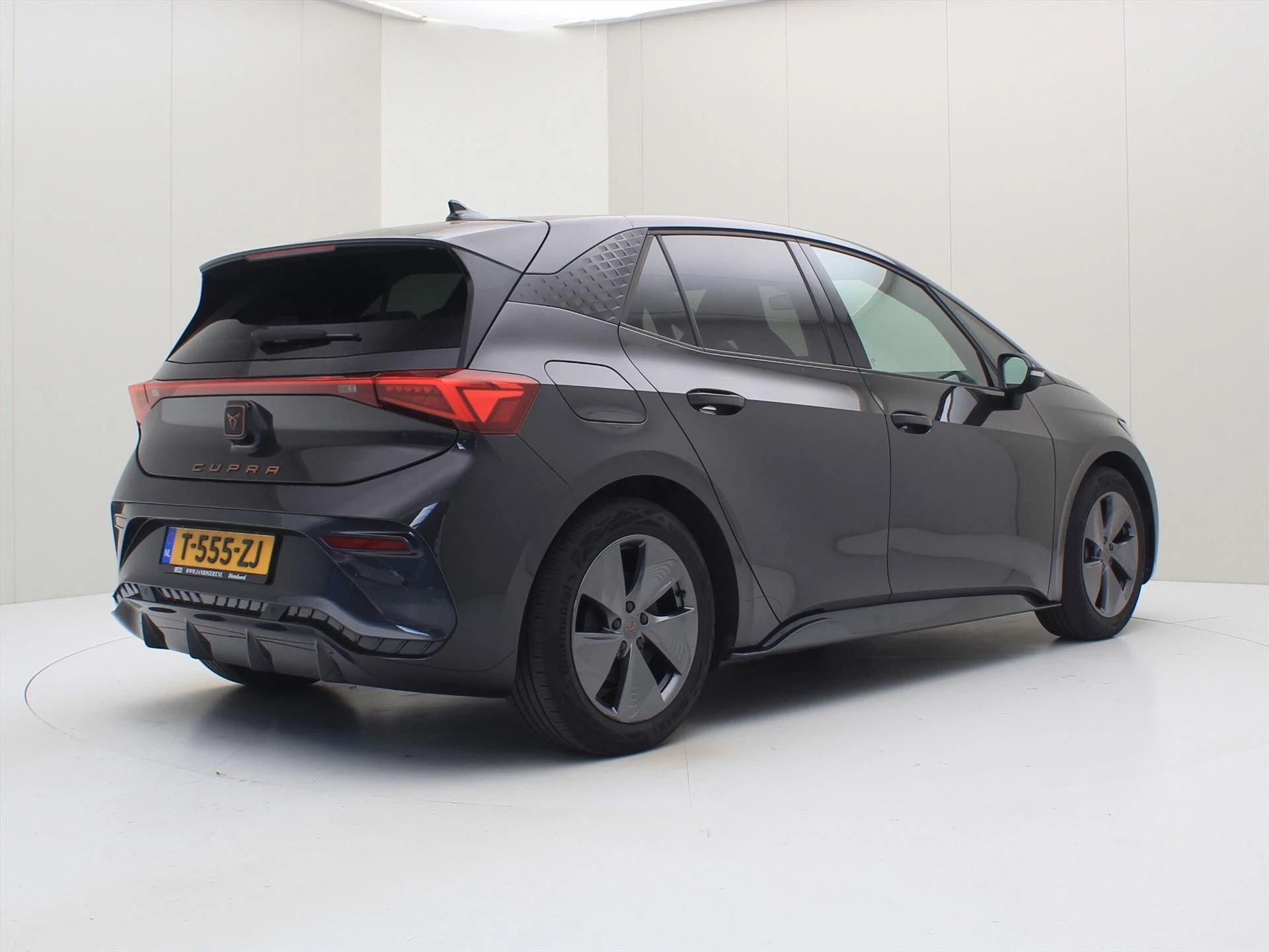 Hoofdafbeelding CUPRA Born