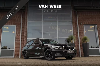 BMW 3-serie Touring 320e High Executive | NL auto | BTW auto | 1e eigenaar | Laser LED | Leer | Stoelverwarming |  Navi | Cruise control | Bluetooth | Climate control | PDC | Trekhaak