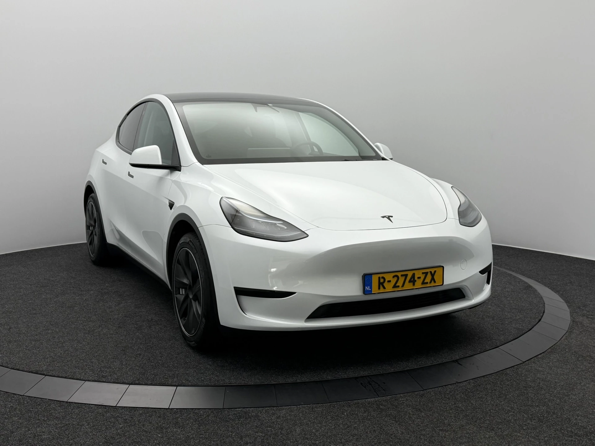 Hoofdafbeelding Tesla Model Y
