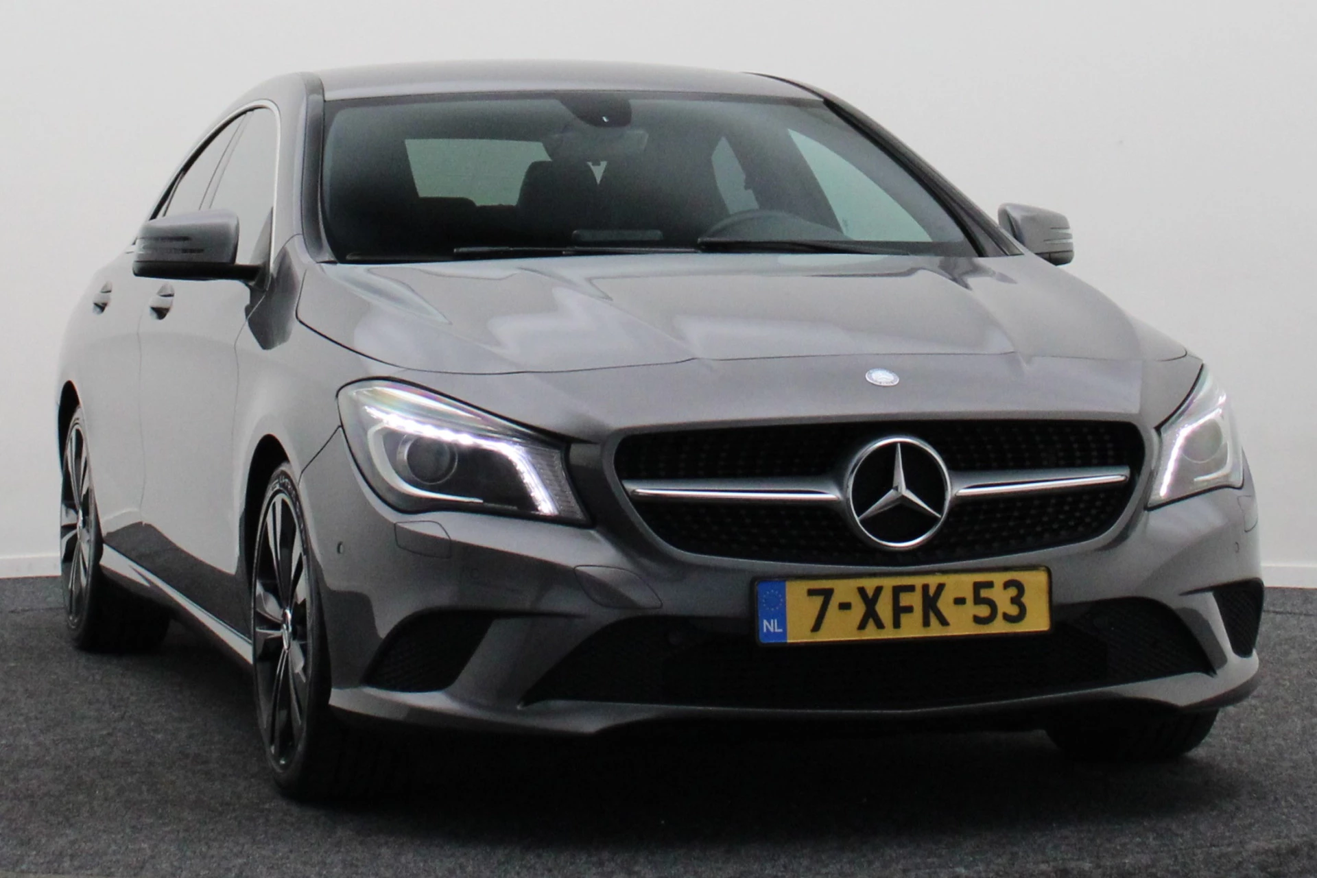 Hoofdafbeelding Mercedes-Benz CLA