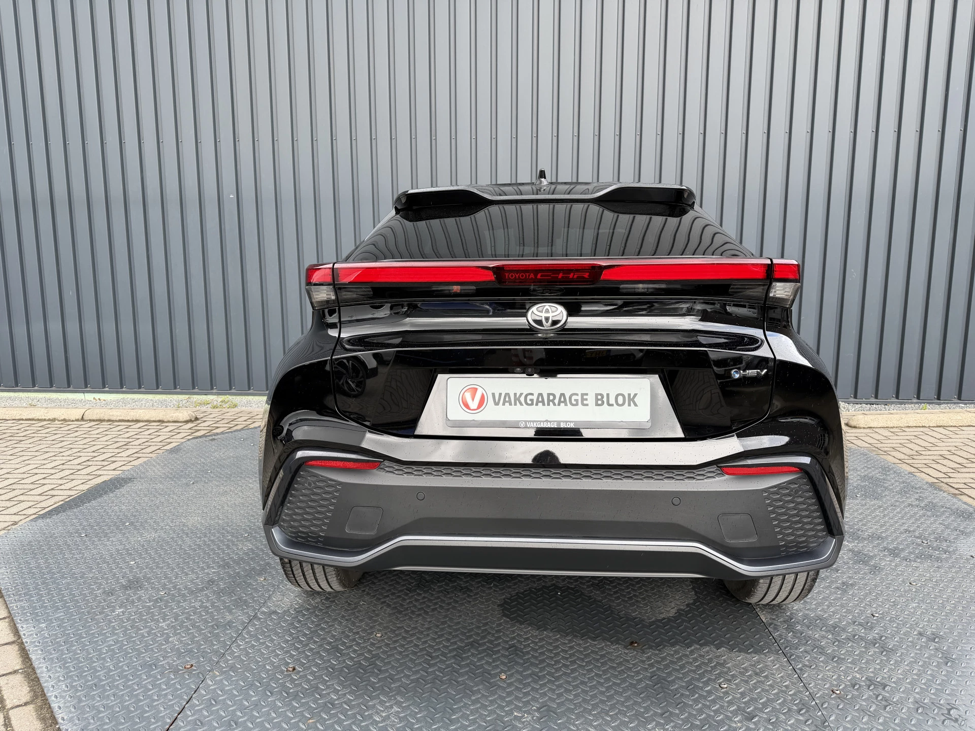 Hoofdafbeelding Toyota C-HR