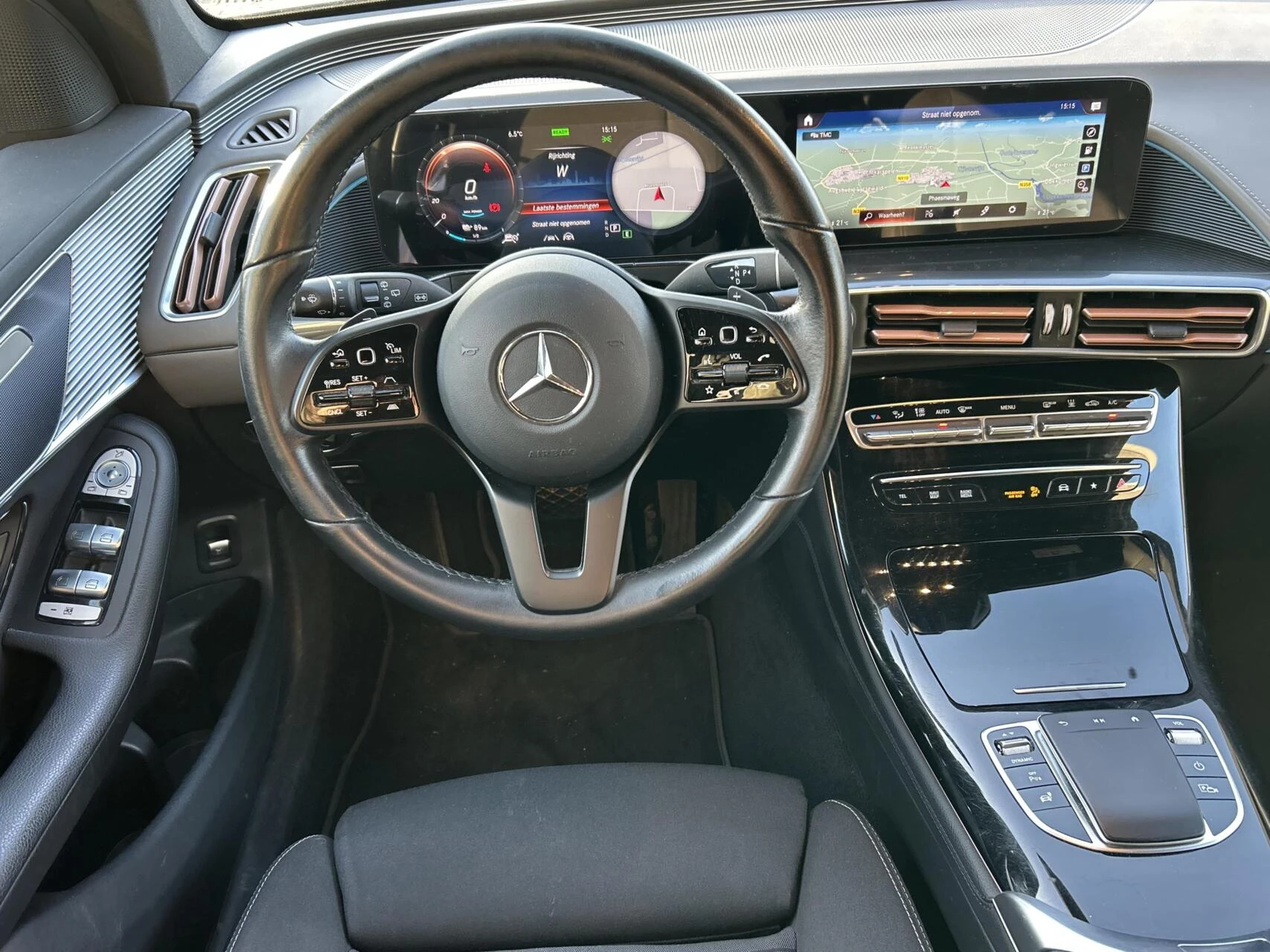 Hoofdafbeelding Mercedes-Benz EQC