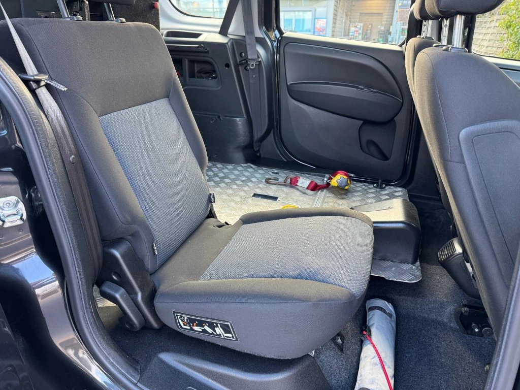 Hoofdafbeelding Opel Combo