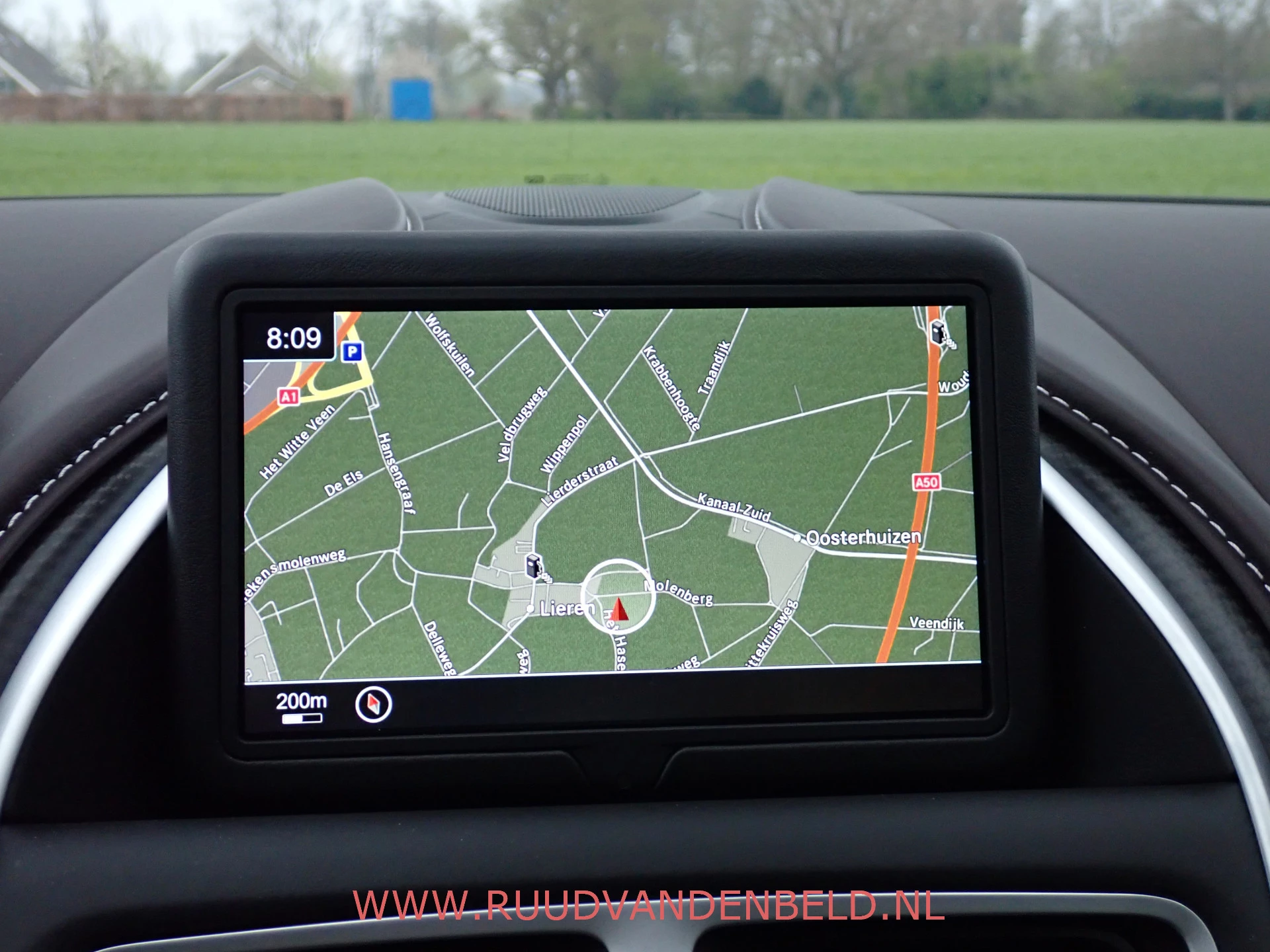 Hoofdafbeelding Aston Martin DBS