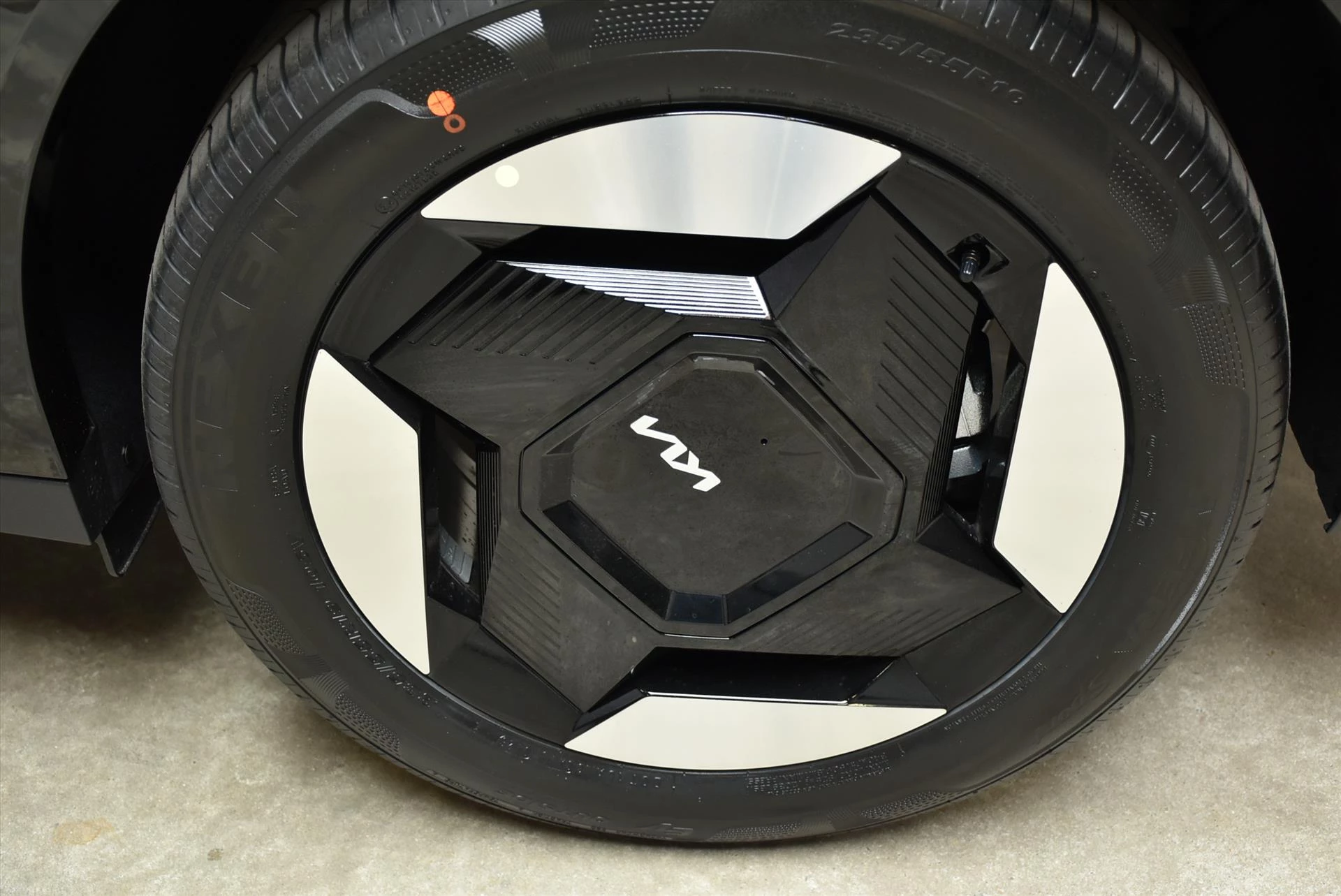 Hoofdafbeelding Kia EV5