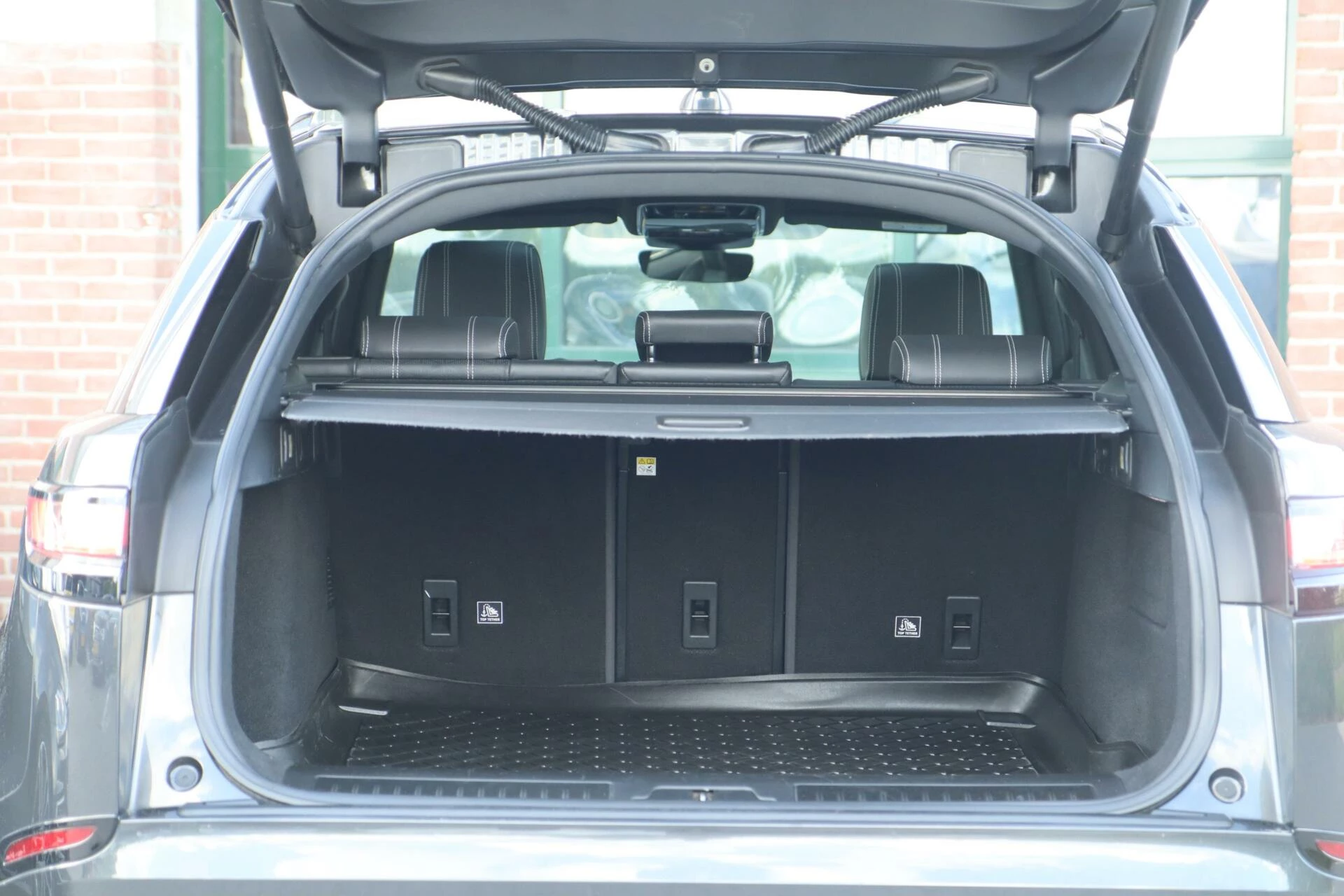 Hoofdafbeelding Land Rover Range Rover Velar