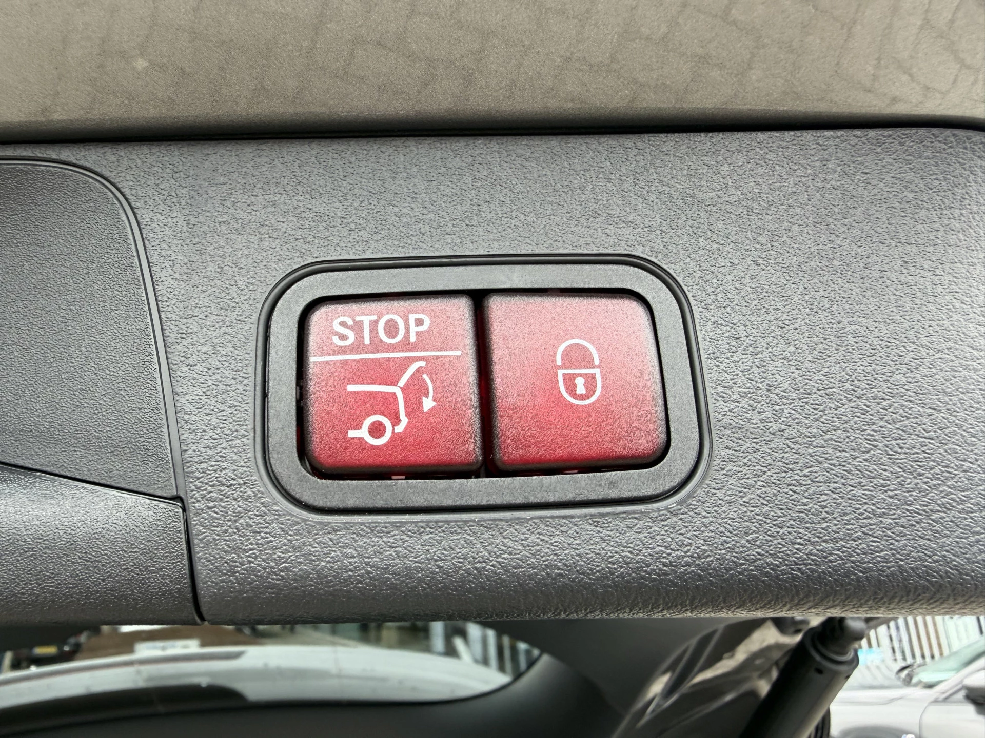 Hoofdafbeelding Mercedes-Benz EQB