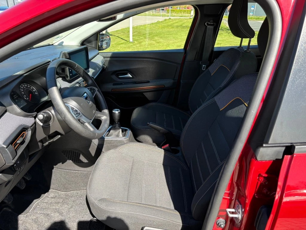 Hoofdafbeelding Dacia Sandero