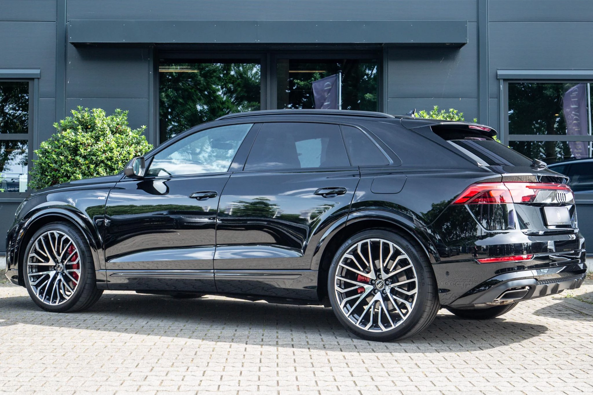 Hoofdafbeelding Audi Q8