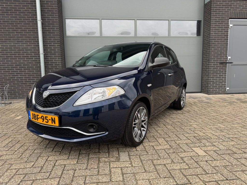 Hoofdafbeelding Lancia Ypsilon