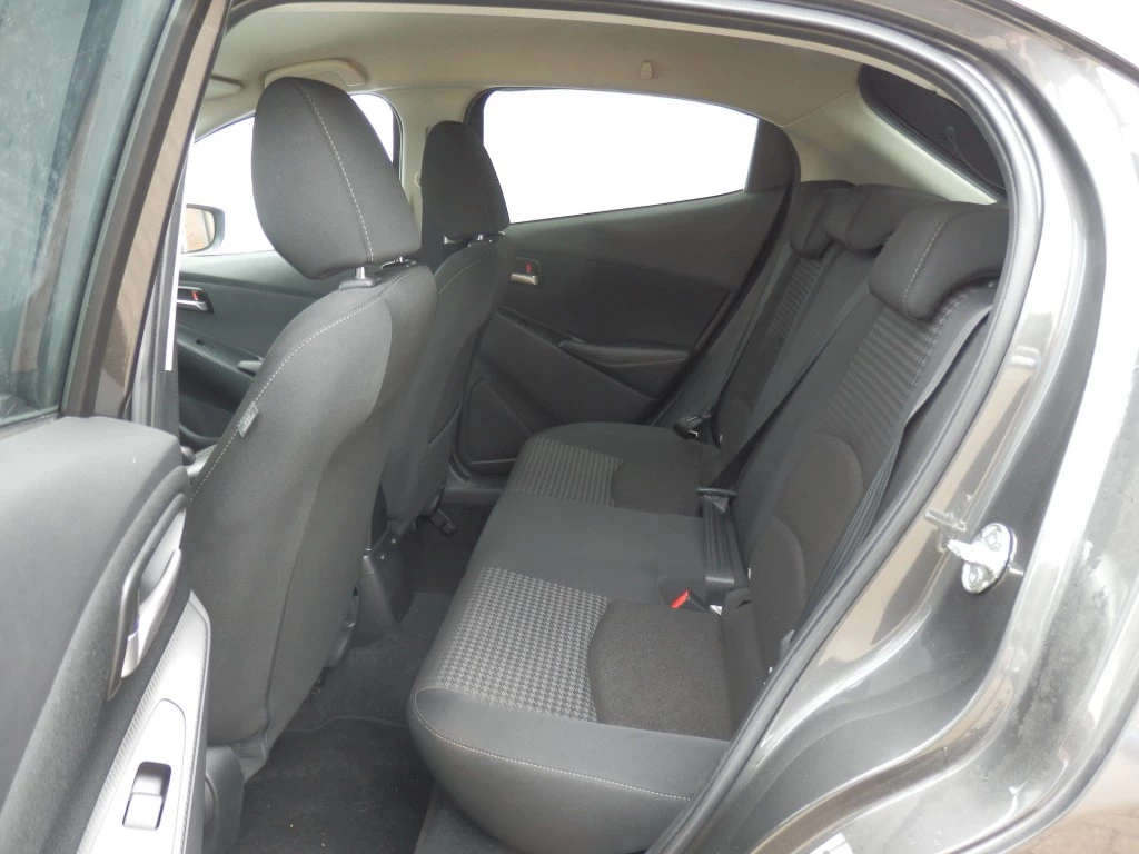 Hoofdafbeelding Mazda 2