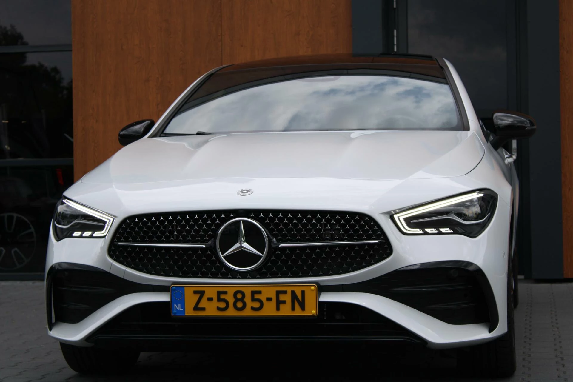 Hoofdafbeelding Mercedes-Benz CLA