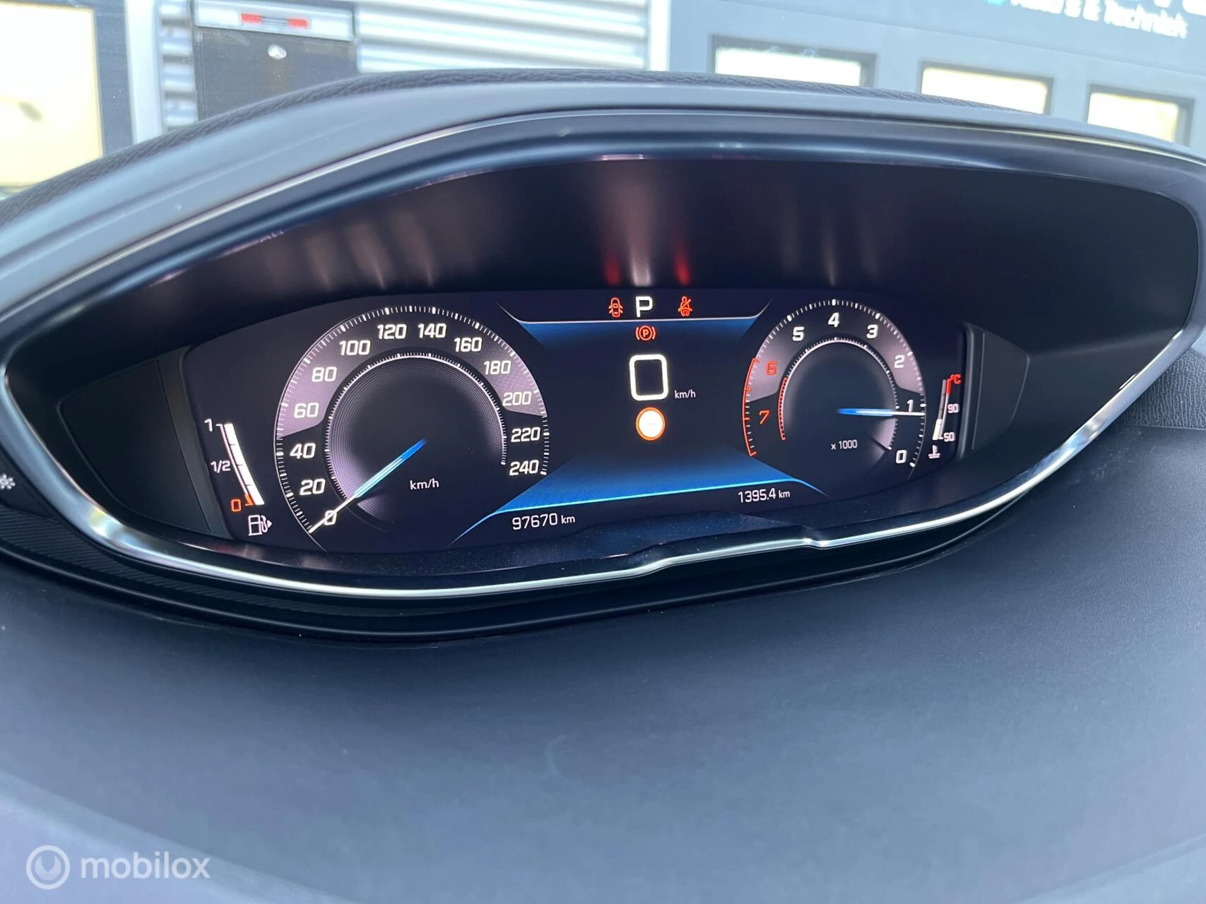 Hoofdafbeelding Peugeot 5008