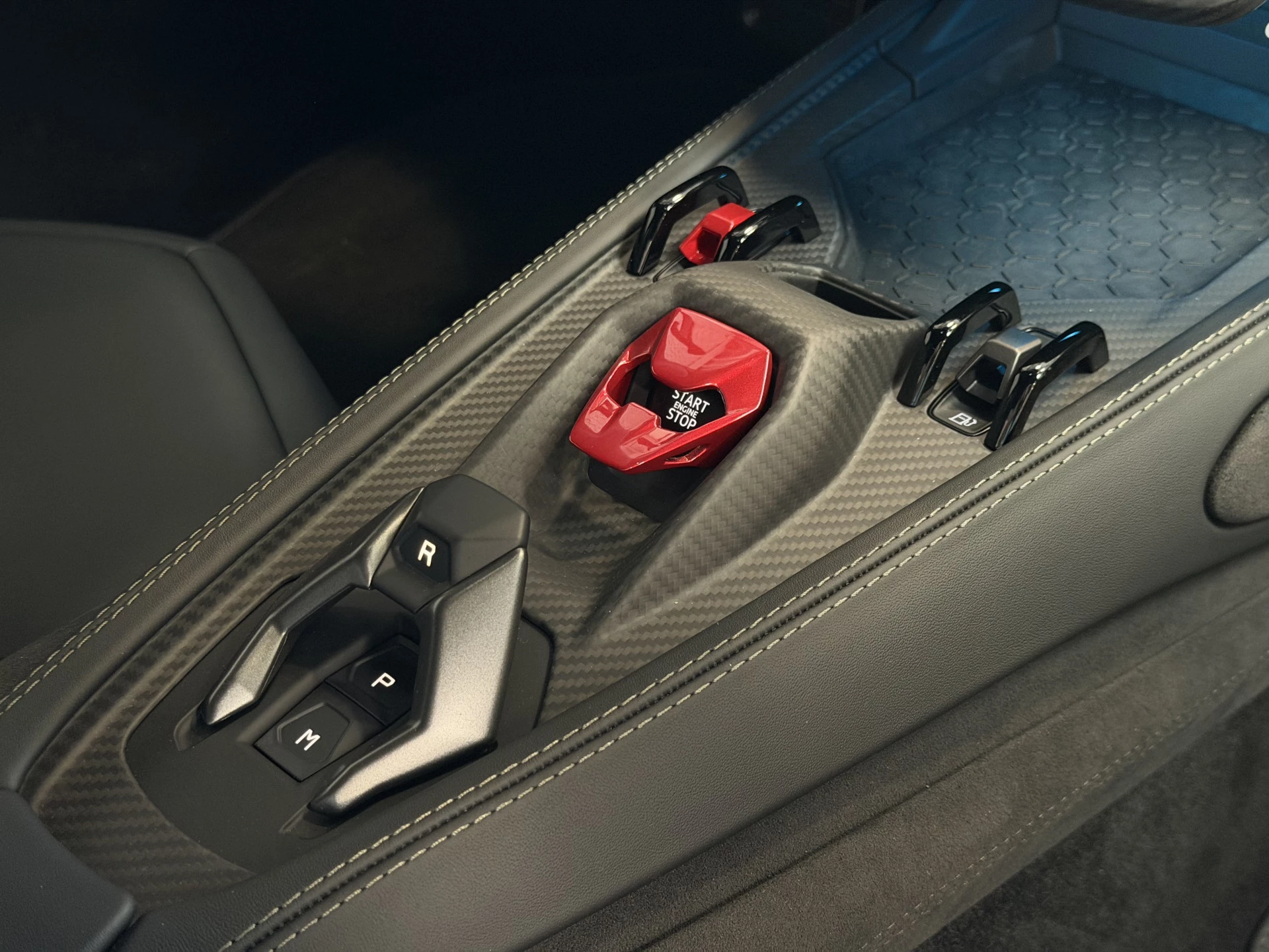 Hoofdafbeelding Lamborghini Revuelto